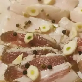 Грудинка соленая